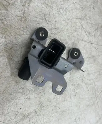 BMW 5 F10 F11 Tailgate window lock/catch/latch 7308831 1397020132
