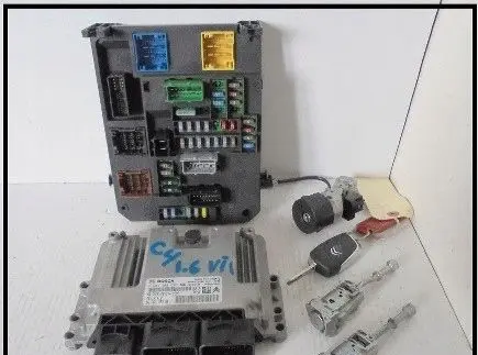 Citroen C4 II Engine ECU kit and lock set 9807885980