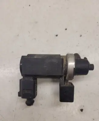 Audi A4 S4 B7 8E 8H Turbo solenoid valve 8E0906628 72290333