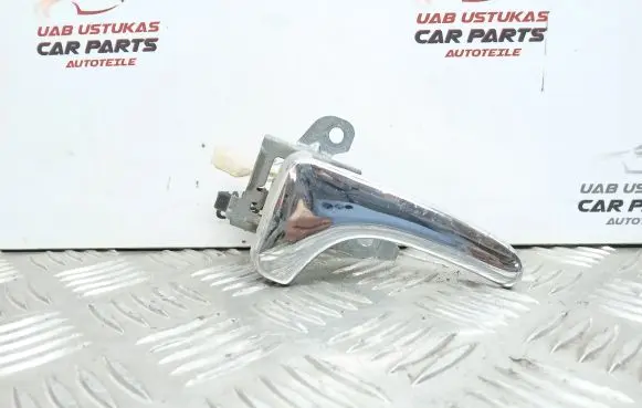 Volvo S40, V40 Rear door interior handle
