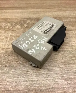 Mercedes-Benz E W210 Other control units/modules A2108207026