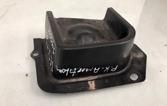 Tesla Model Y Engine compartment rubber 1494083-00-A