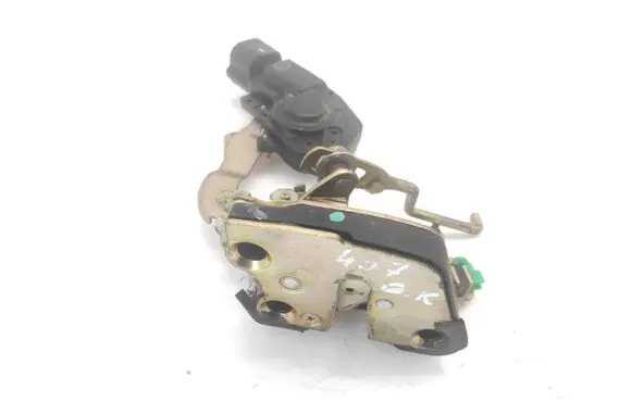 Suzuki Ignis Rear door lock