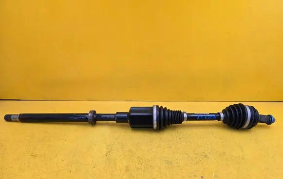 Mercedes-Benz GLC C253 Front driveshaft A2533307900