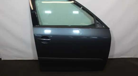 Skoda Fabia Mk2 (5J) Front door