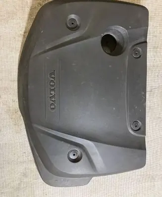 Volvo V40 Engine cover (trim) 31492573