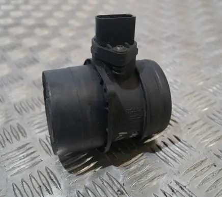 Audi A6 S6 C5 4B Mass air flow meter 074906461B 0281002461