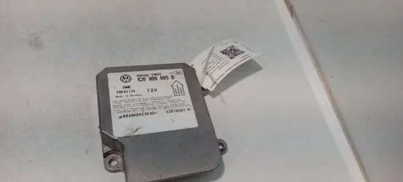 Volkswagen PASSAT B5.5 Airbag control unit/module 1C0909605B 5WK43124