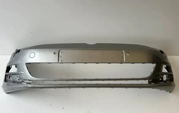 Volkswagen Golf VII Front bumper 5G0807221