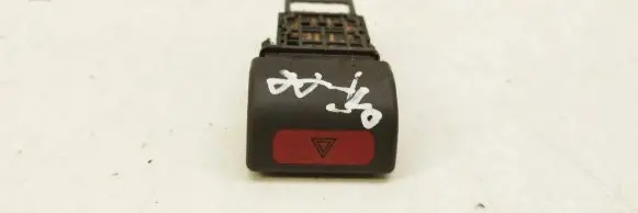 Subaru Forester SF Hazard light switch