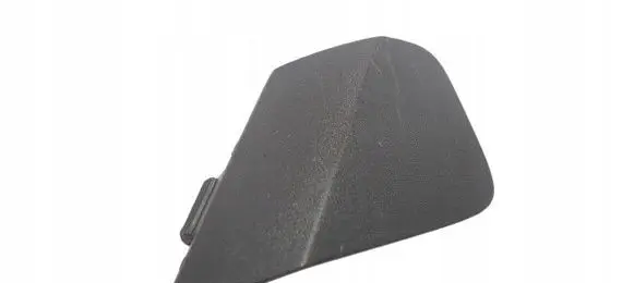 Ford Mondeo Mk III Front tow hook cap/cover 17A989