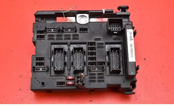 Peugeot 206 CC Fuse box set 9650664180