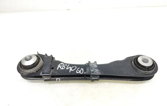BMW 5 G30 G31 Rear upper control arm/wishbone 6867537