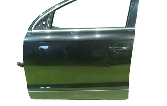 Audi Q7 4L Front door PRZOD LEWE