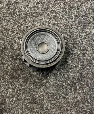 BMW X5 F15 Front door speaker 9286368