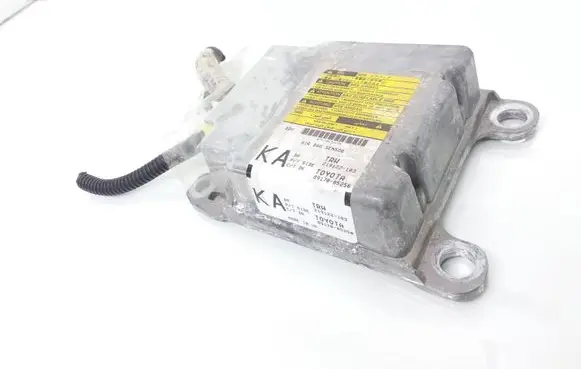 Toyota Avensis T270 Airbag control unit/module 8917005050 219122103 25290151K