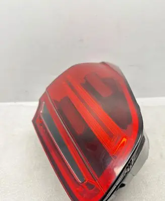 Porsche Cayenne (92A) Tailgate rear/tail lights 7P5945307N