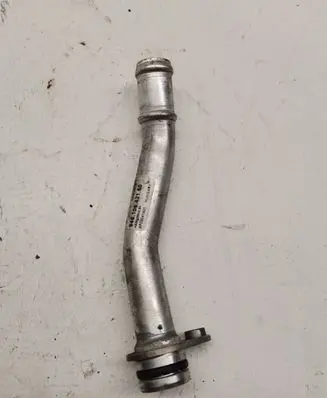 Porsche Macan (95B) Engine coolant pipe/hose 94610642160