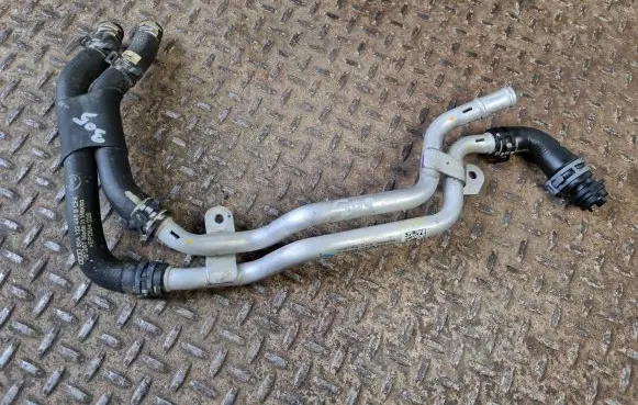 Audi Q5 SQ5 Engine coolant pipe/hose 80A121400B 80A122445B