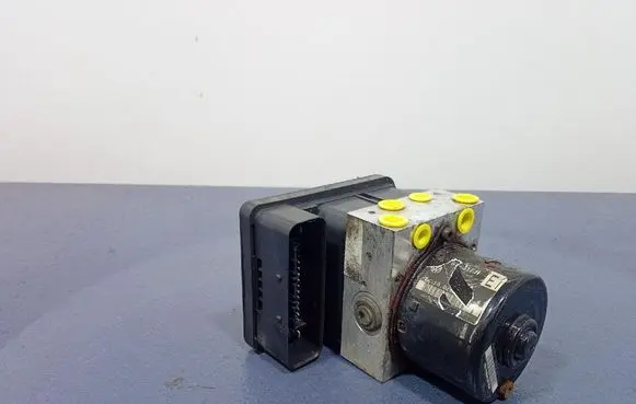 Volkswagen Touran I ABS Pump 1K0907379K