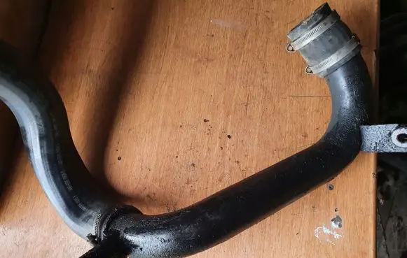 Nissan Pathfinder R51 Intercooler hose/pipe