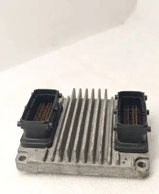 Opel Vectra B Engine control unit/module 09353479 HSFI21