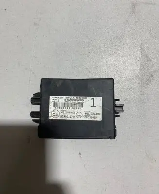 Toyota Avensis T270 Immobilizer control unit/module 8978005050 625280000 97RI012011