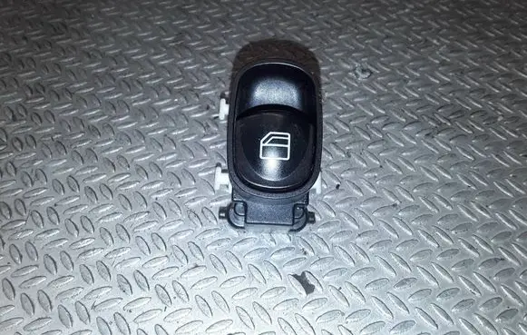 Mercedes-Benz C W203 Electric window control switch A2038200210
