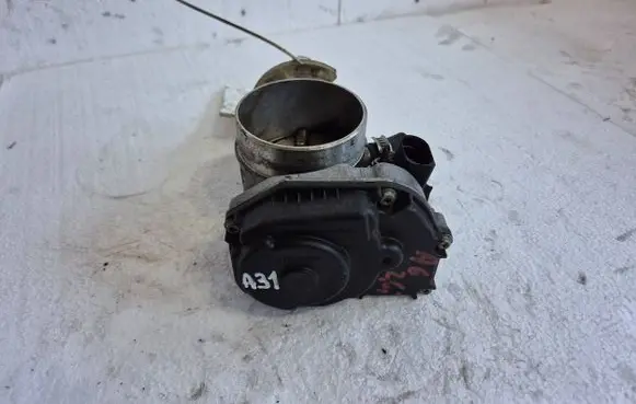 Audi A6 S6 C5 4B Throttle valve 078133063AM