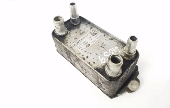 Jaguar XE Oil filter mounting bracket