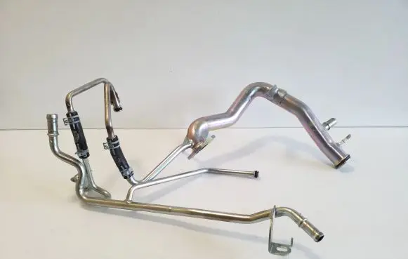 Volvo XC60 Engine coolant pipe/hose 31368821