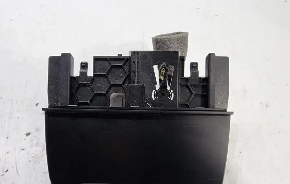 Ashtray (front)