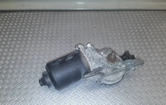 Toyota Corolla E120 E130 Wiper motor 8511002150