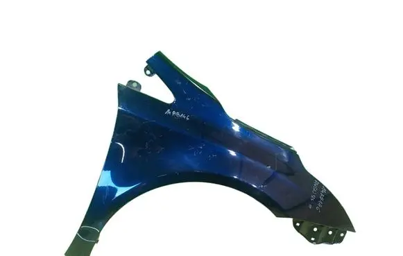 Toyota Avensis T270 Fender PRZOD PRAWY