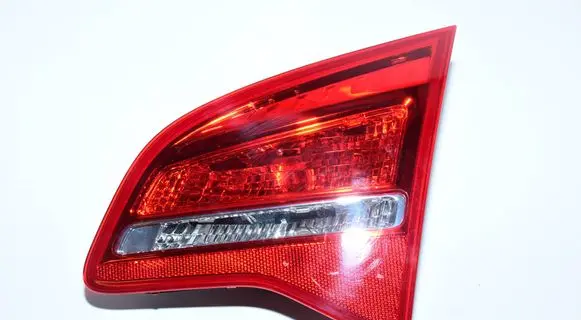 Opel Meriva B Tailgate rear/tail lights 21628003
