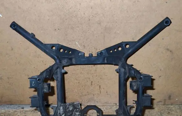 Maserati Coupe Rear subframe 67390000