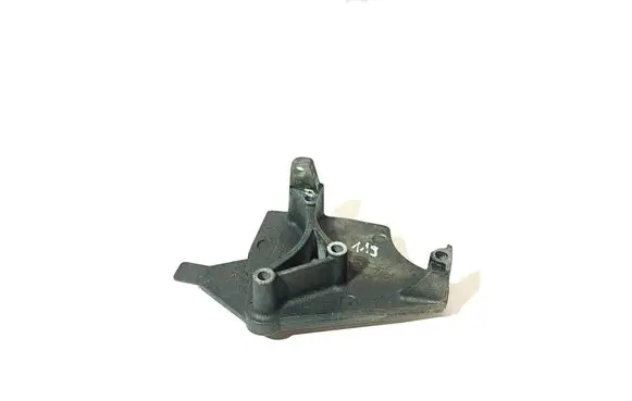 Nissan Juke I F15 Engine mounting bracket 112315083R