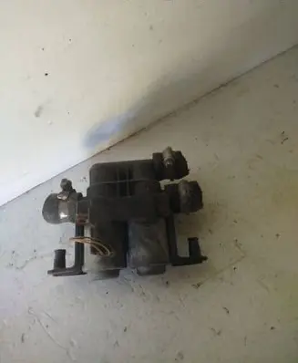 Coolant heater control valve