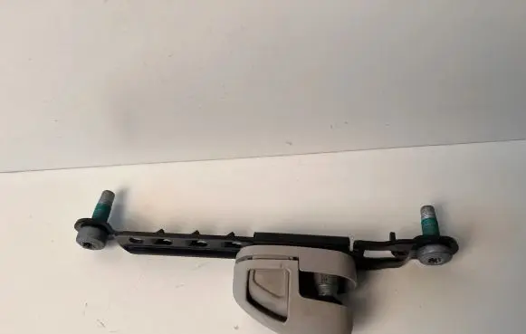 Chrysler Pacifica Seat belt adjustment rail 5LA64PD2AB