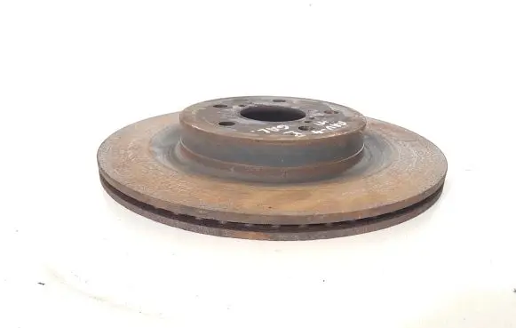 Toyota RAV 4 (XA50) Rear brake disc 4243142080