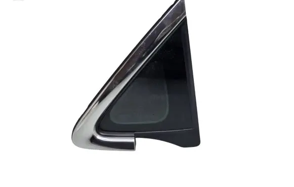Chrysler Pacifica Front triangle window/glass 68227745AE 11151710597 43R001229