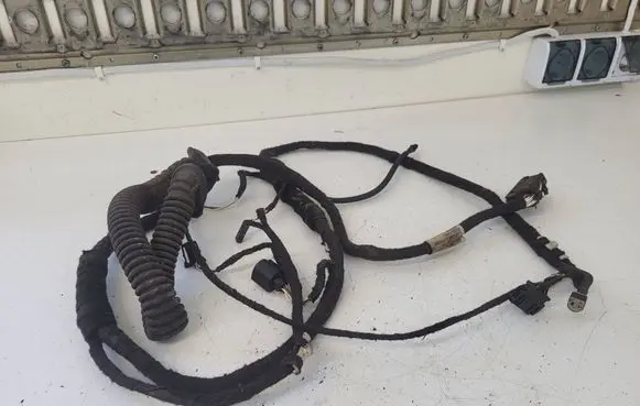 Volkswagen Transporter - Caravelle T5 Loading door wiring loom 7H0971605A 7H0971695EE 17147H0695
