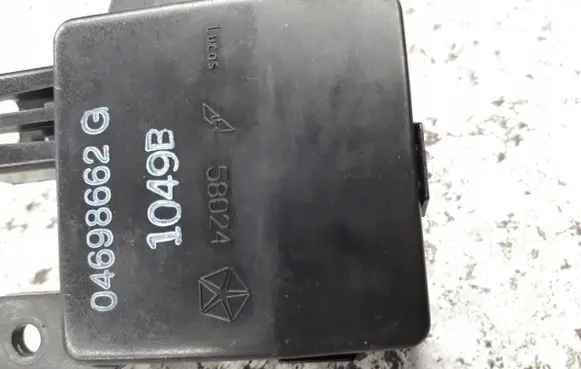 Chrysler 300M Sun solar sensor 04698662