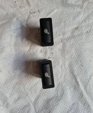 BMW 5 E60 E61 Seat heating switch 6988957
