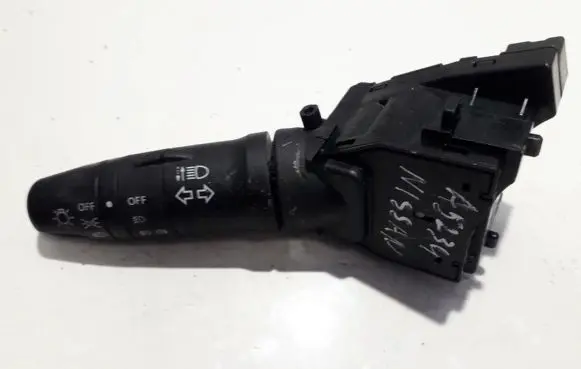 Nissan Almera Tino Indicator stalk 25540 AV600