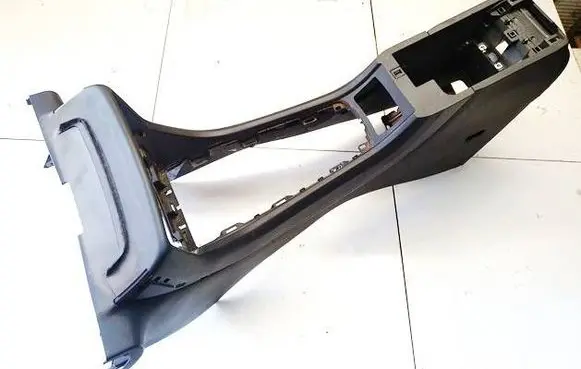 Citroen C5 Center console 9682290777 9682319777