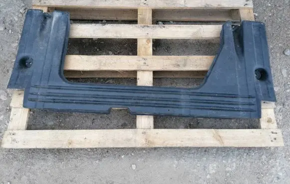 Audi A4 S4 B5 8D Engine splash shield/under tray 8D0825215C