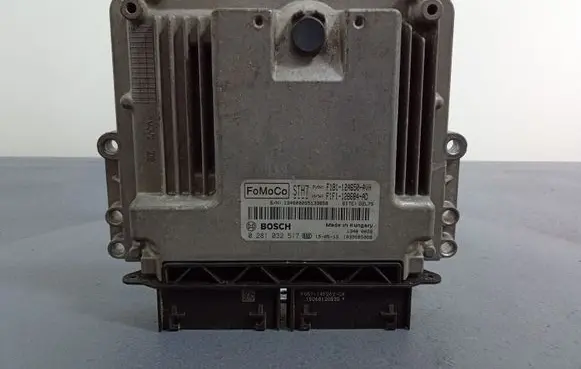 Ford Fiesta Engine control unit/module ECU 0281032517