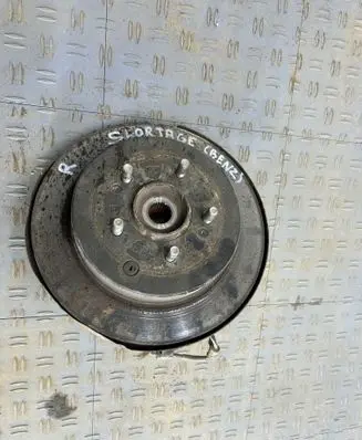 KIA Sportage Front wheel hub 