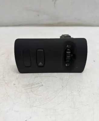 Renault Kangoo II Headlight level height control switch 8200566640